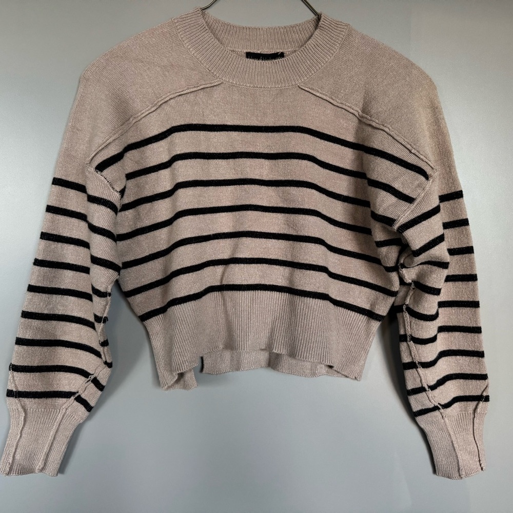 NWT House of Harlow 1960 Tan and Black Striped Sweater - Picture 2 of 7